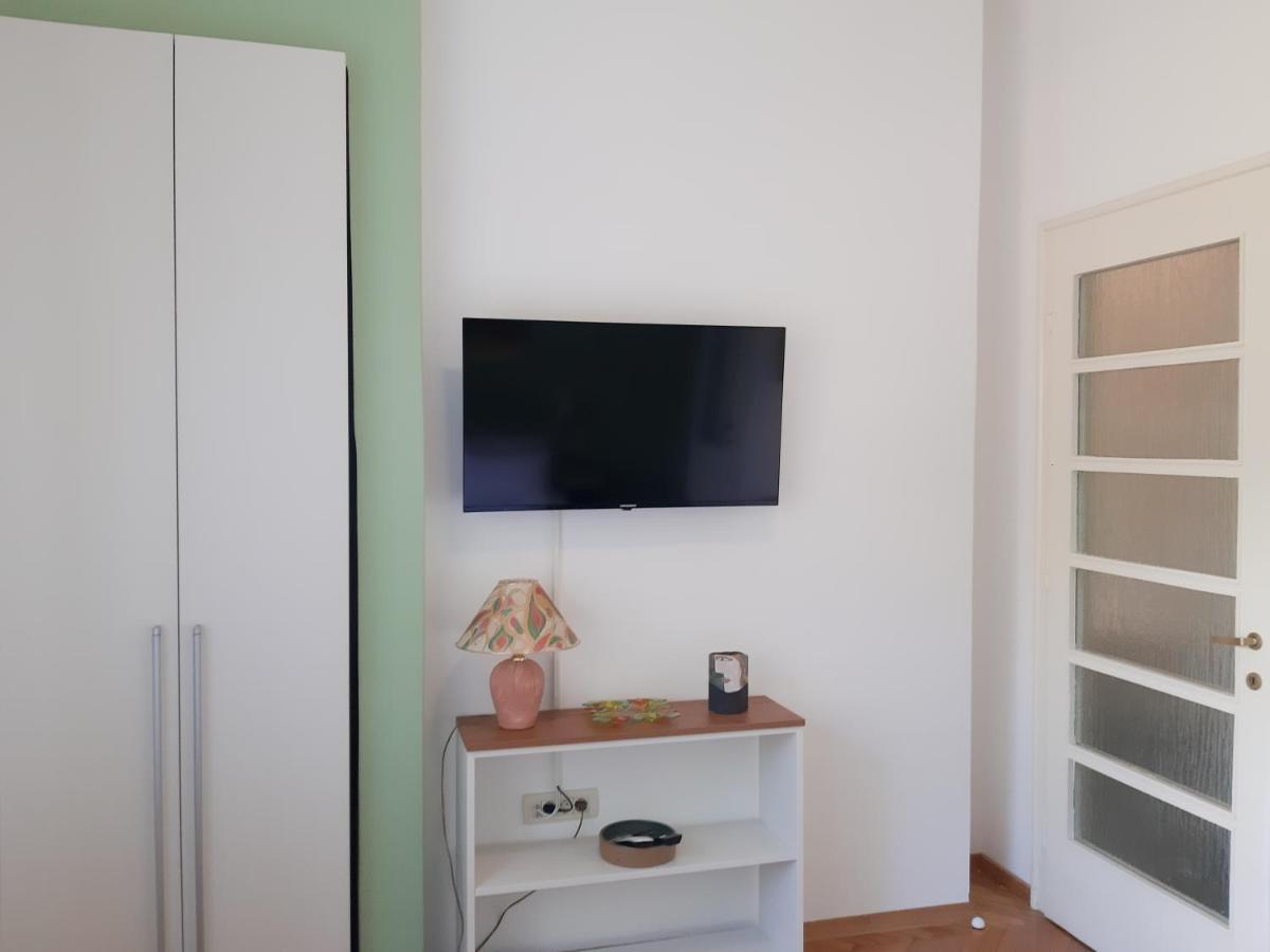 Anka Apartment *